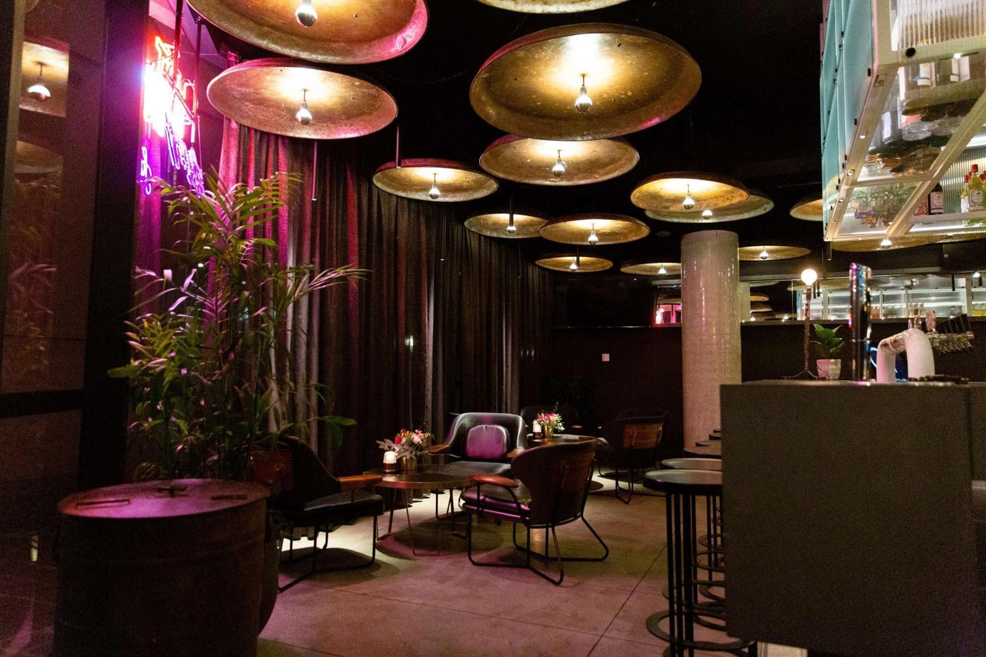 Qt Melbourne Hotel Екстериор снимка The Standard East Village