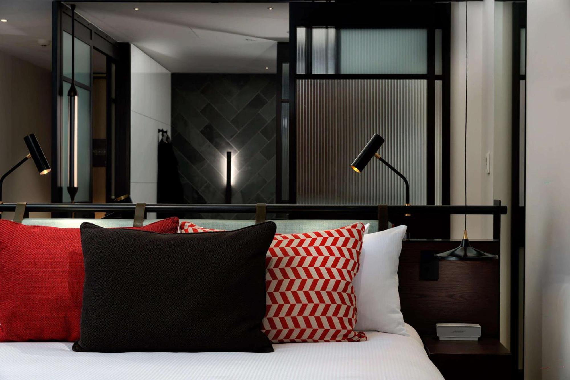 Qt Melbourne Hotel Екстериор снимка A room at the hotel