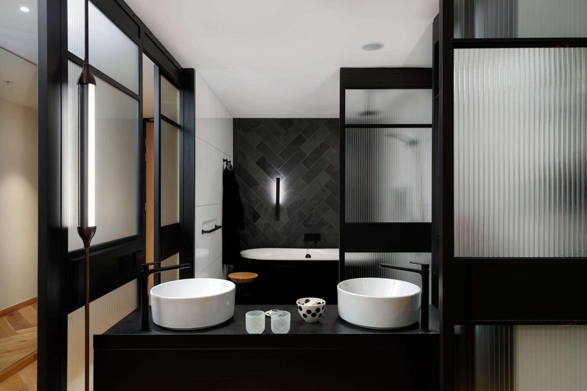 Qt Melbourne Hotel Екстериор снимка Bathroom