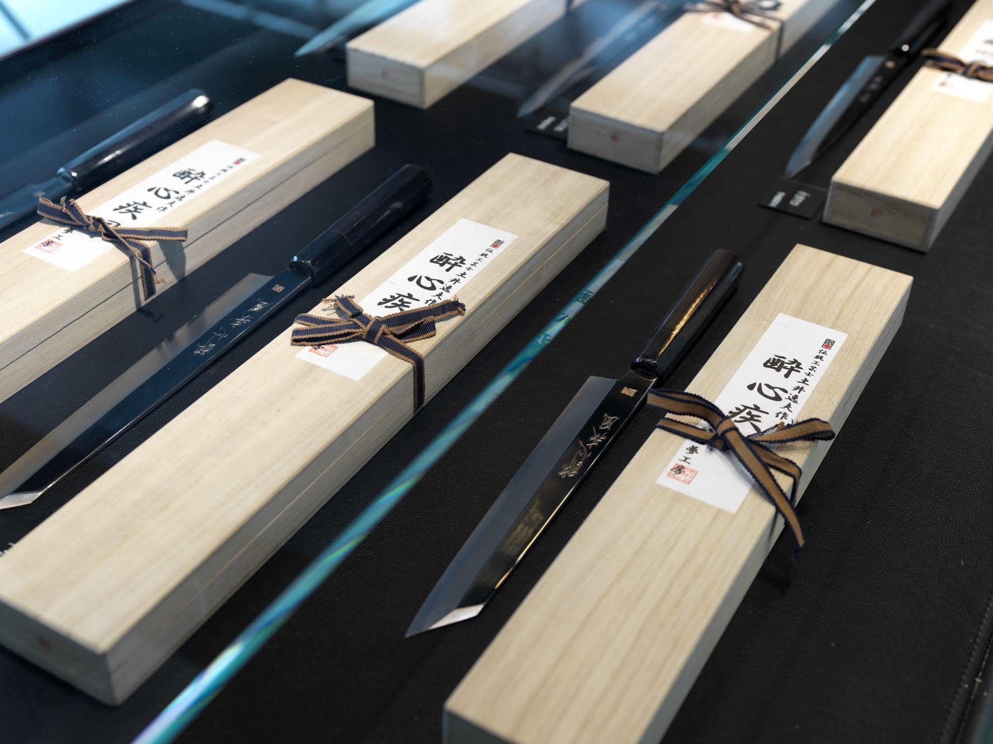 Qt Melbourne Hotel Екстериор снимка Japanese knives